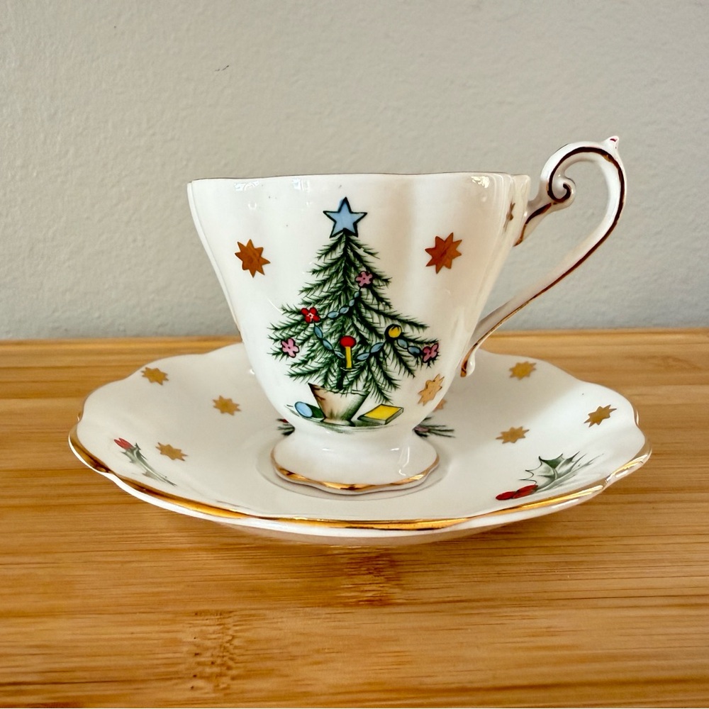 Royal Standard “A Merry X Mas” tea cup and saucer